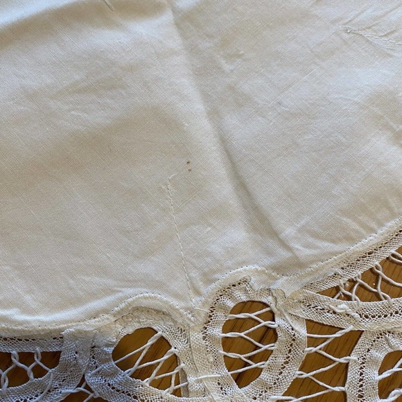 Vintage Belgian Lace Bread Warmer Bun Holder Scone Muffin Holiday Cottage 1940s - Picture 7 of 10